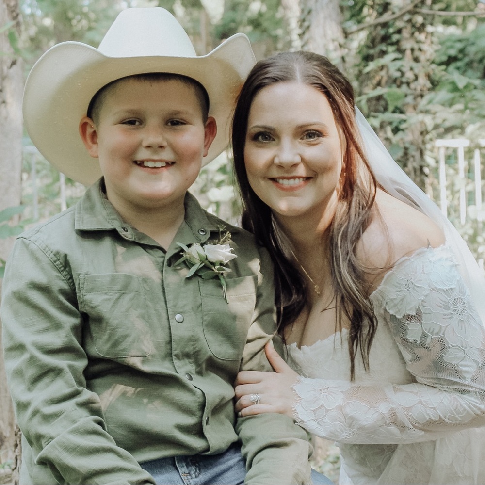 Meet your Posher, Kylee